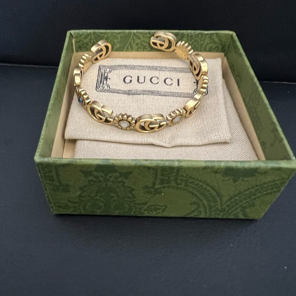 Gucci gg bangle flower cuff bracelet - Picture 6 of 8